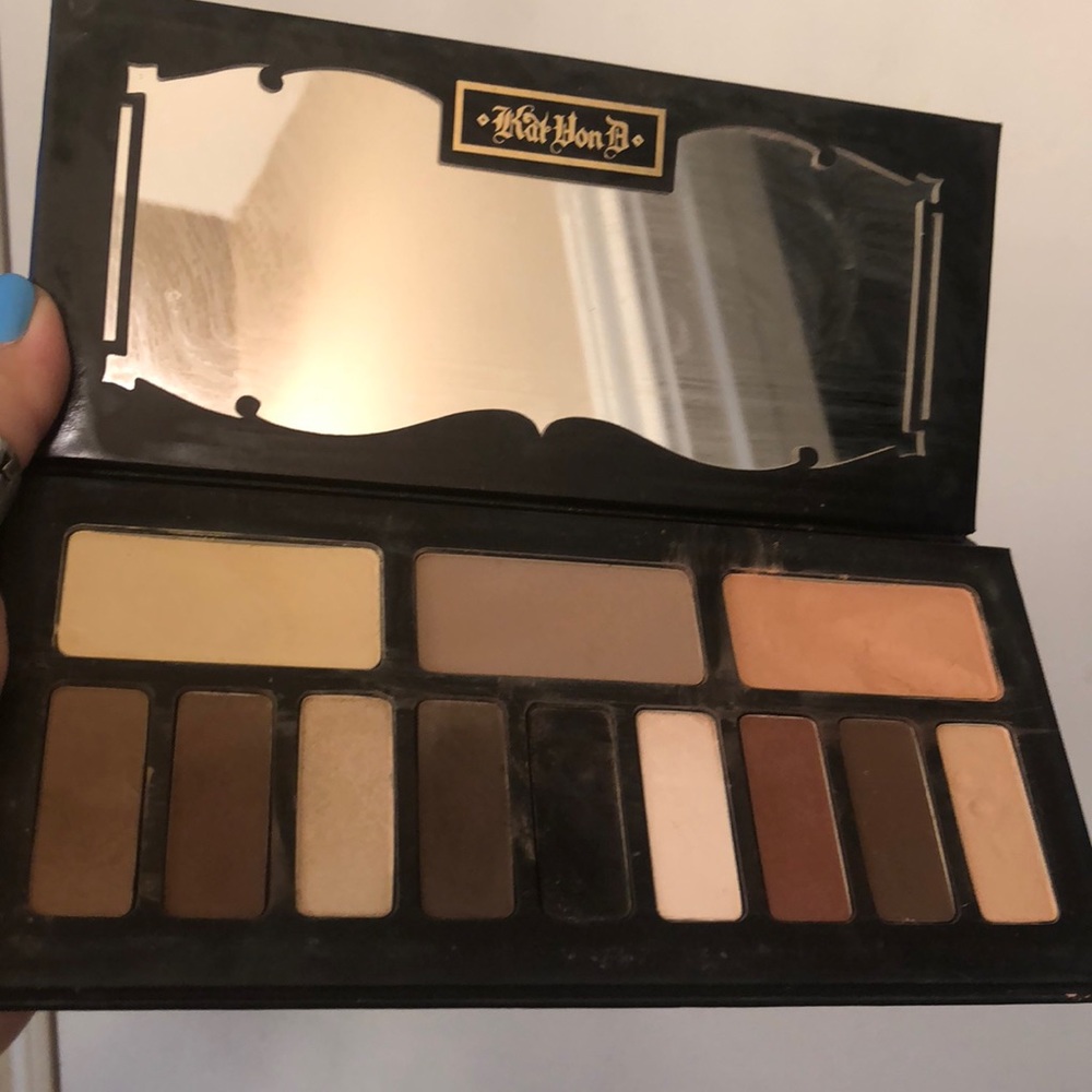 Kat von d shade light eye pallete